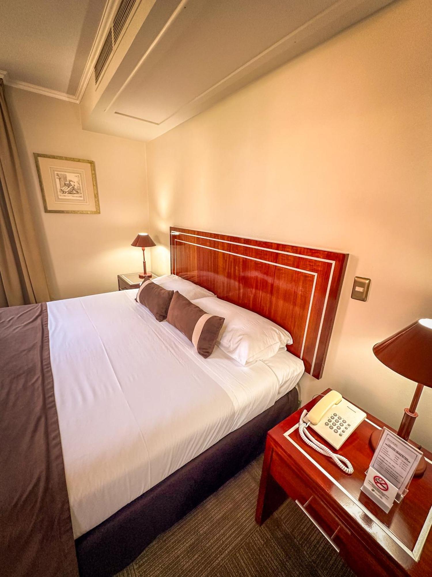 Leonardo Da Vinci Hotel Santiago